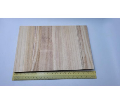 Wooden board (30 cm x 20 cm x 1 cm)