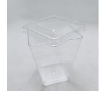 Transparent plastic container (Tapered square shape with cover)