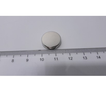 Cylindrical super magnet (dia 15 mm x 4 mm)