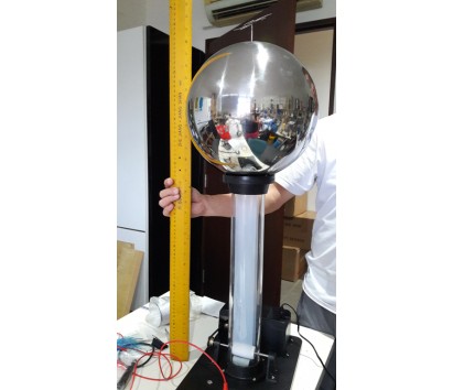 Van de graaff generator large with hand generate option