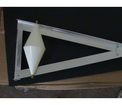 Defy gravity illusion set