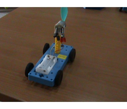 Hands on experiment -  Motor fan car