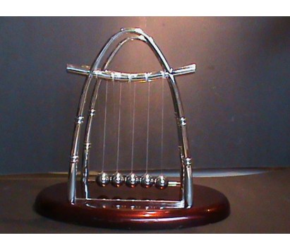 Newton's Cradle (12 cm)