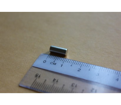 Cylindrical super magnet (diameter 4 mm x height 10 mm)